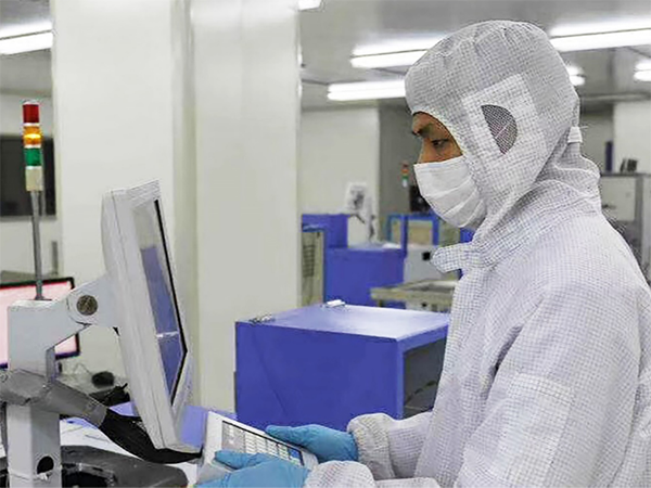 显示面板无尘车间